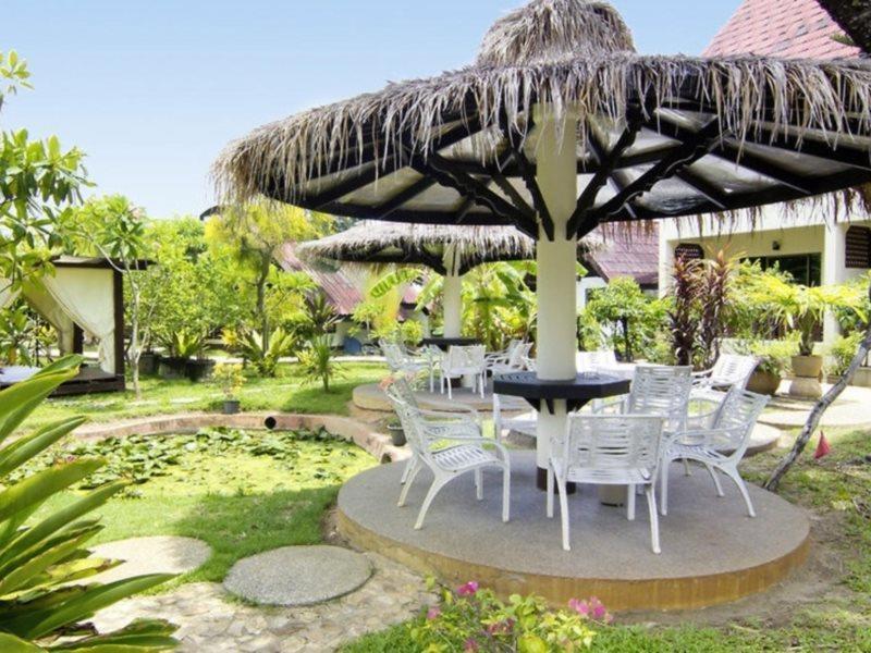 Bannammao Resort Sattahip Buitenkant foto